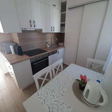 Panoramas Modern Lakas A Toertenelmi Belvarosban